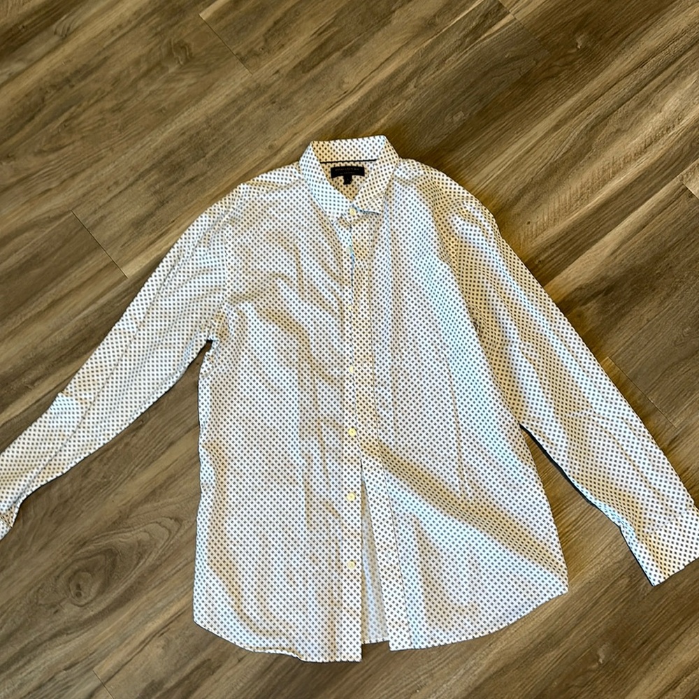 Men’s dress shirt